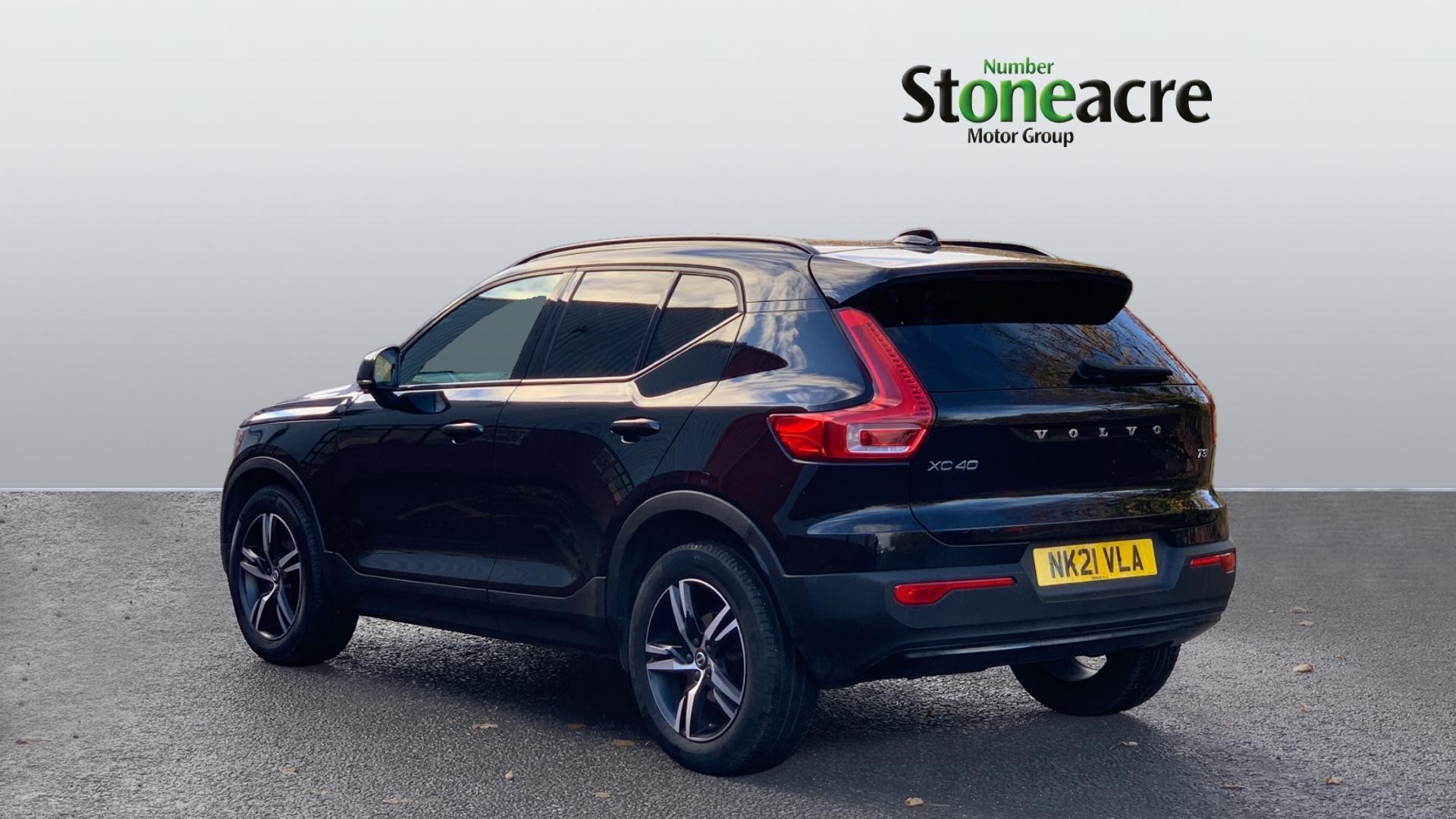 Volvo XC40 Image 2