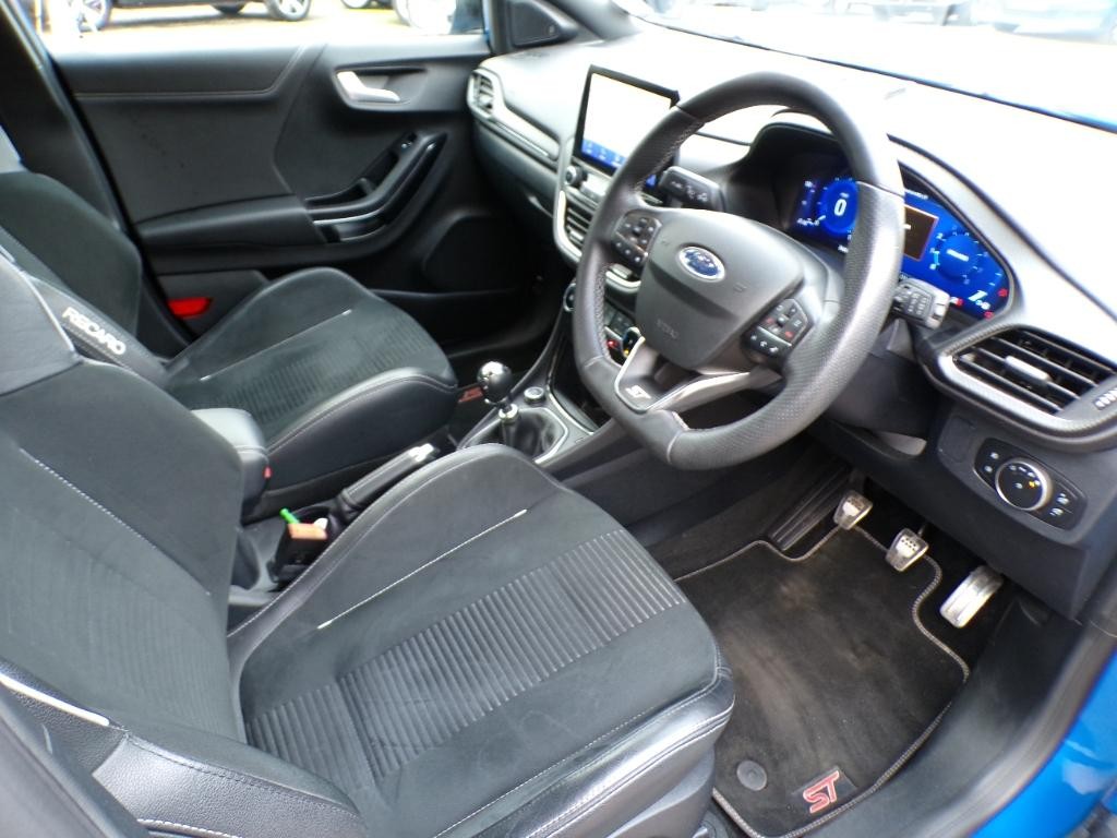 Ford Puma Image 11