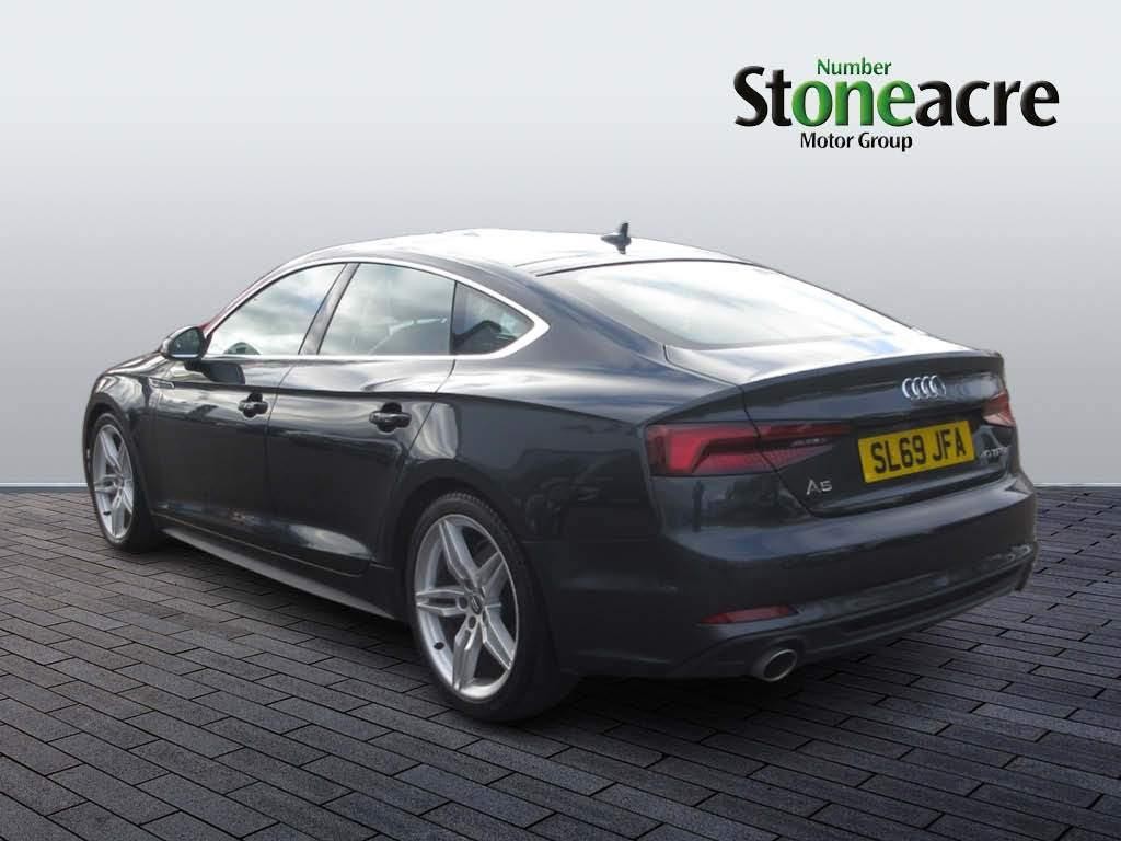 Audi A5 Image 5