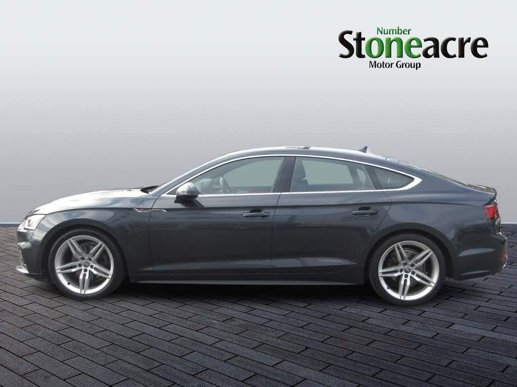 Audi A5 Image 6