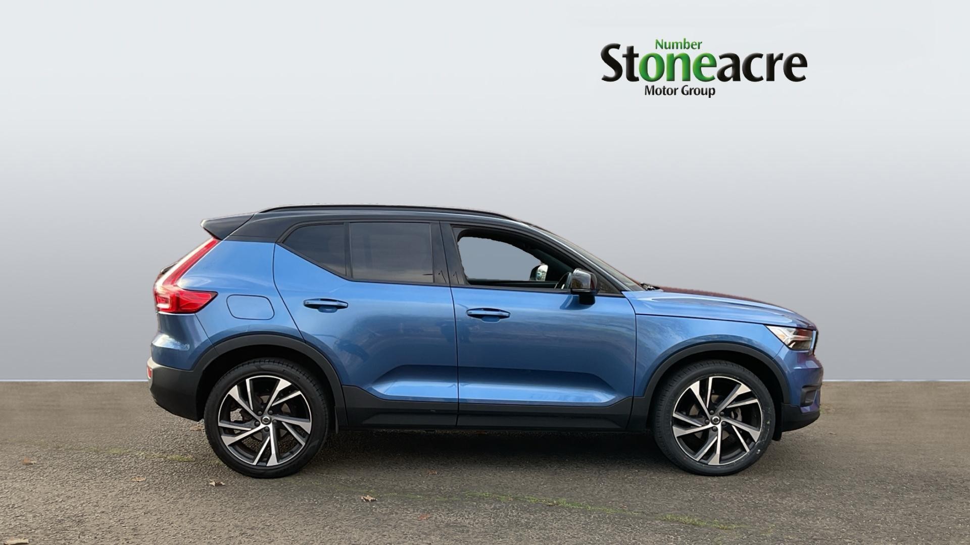 Volvo XC40 Image 3