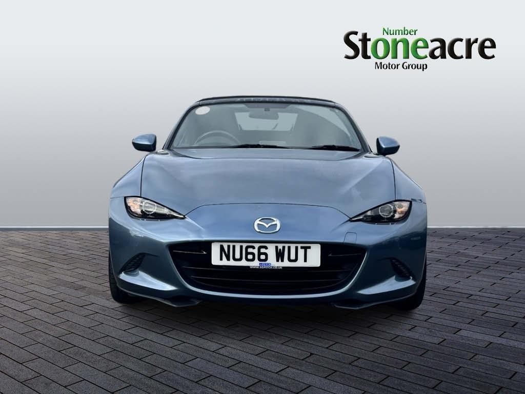 Mazda MX-5 Image 8