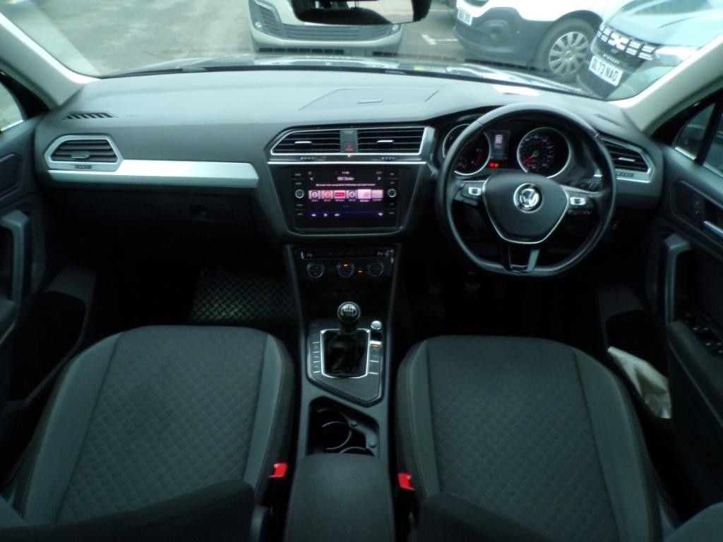 Volkswagen Tiguan Image 15