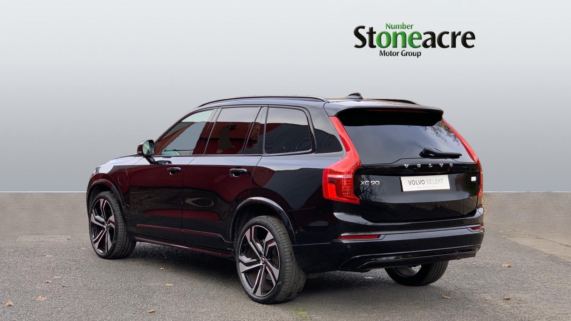 Volvo XC90 Image 2