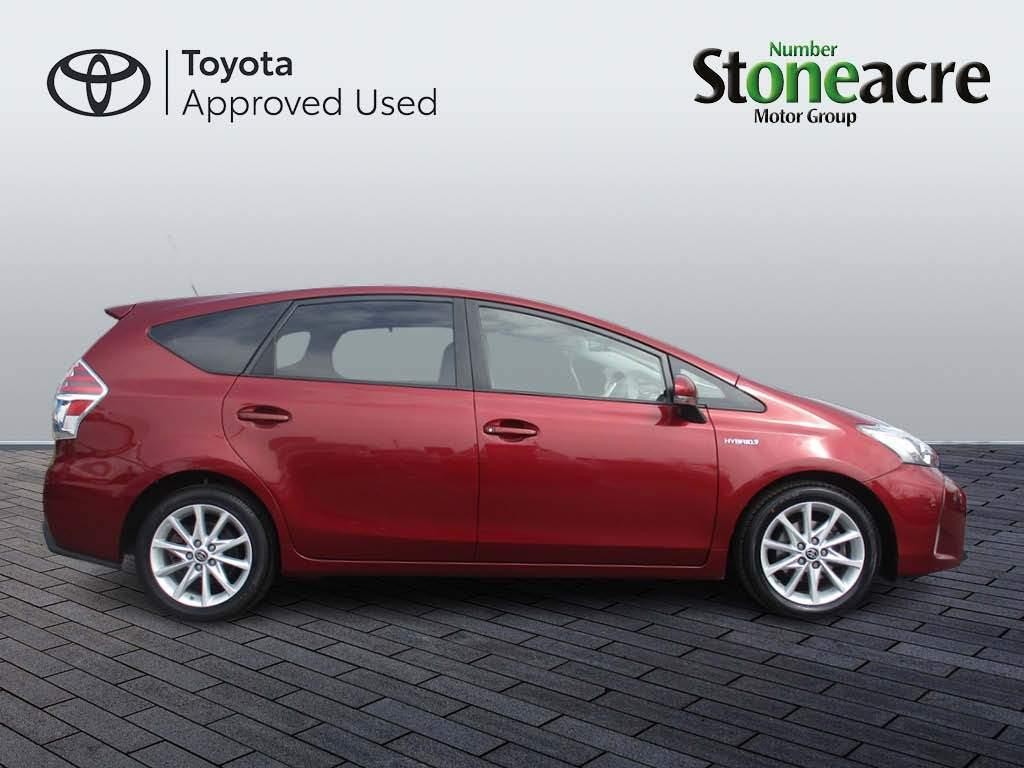 Toyota Prius+ Image 4