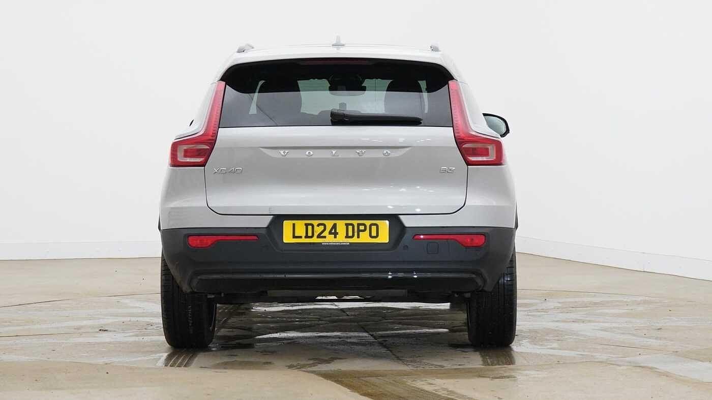 Volvo XC40 Image 4