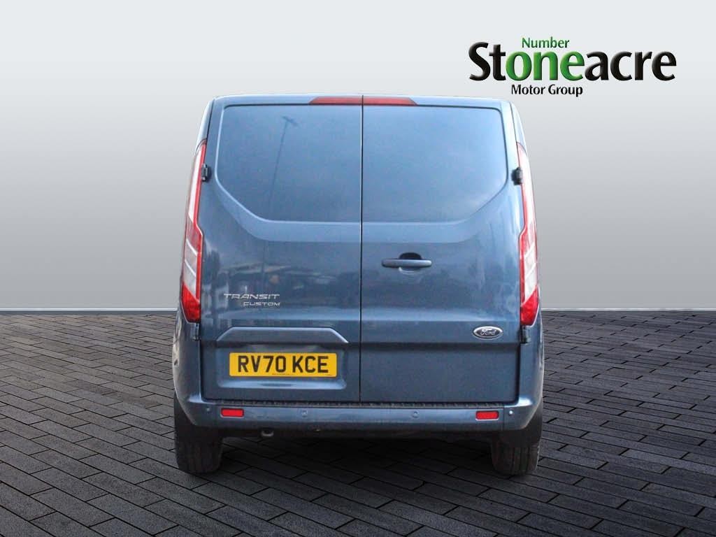 Ford Transit Custom Image 4