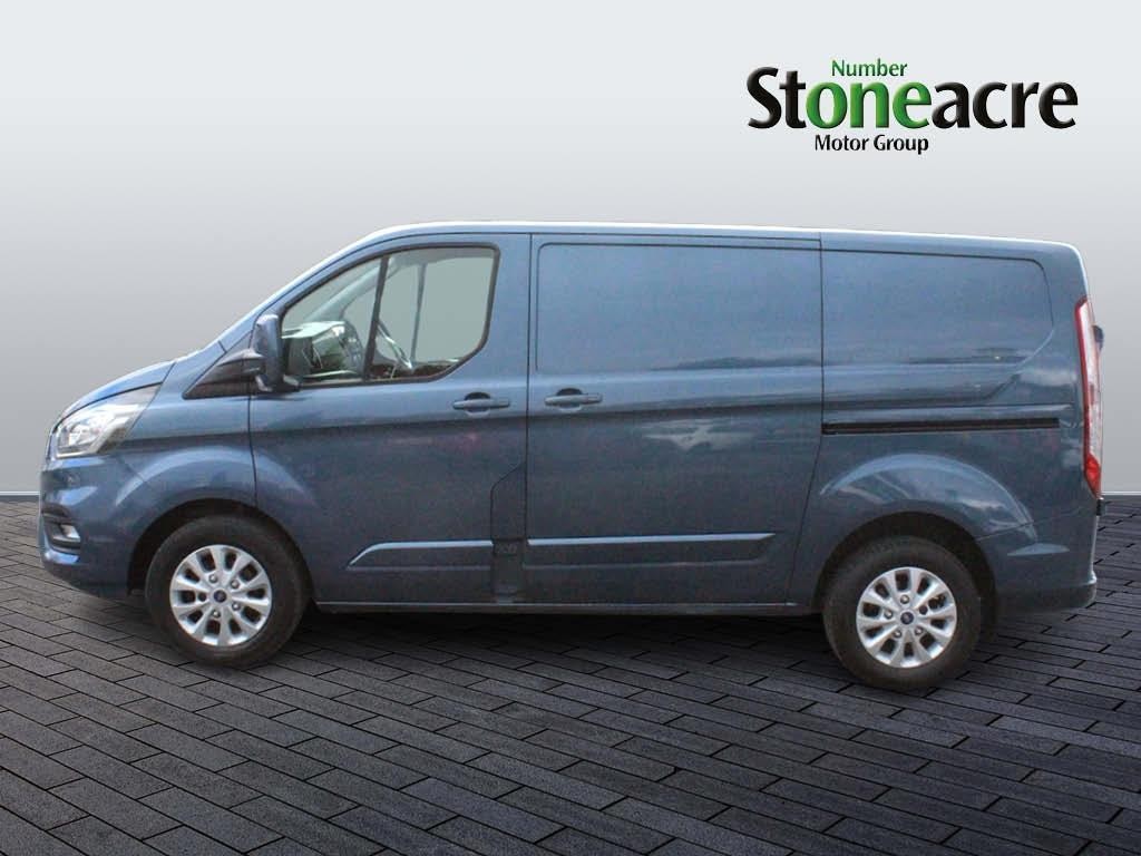 Ford Transit Custom Image 6