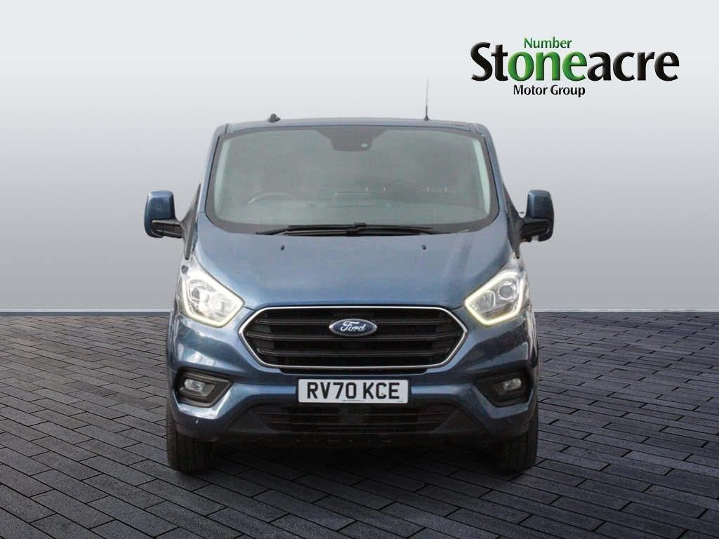 Ford Transit Custom Image 8