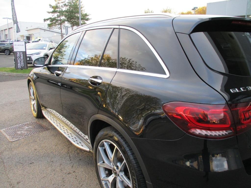 Mercedes-Benz GLC Image 44