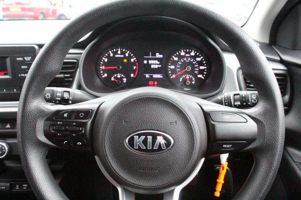 Kia Rio Image 15