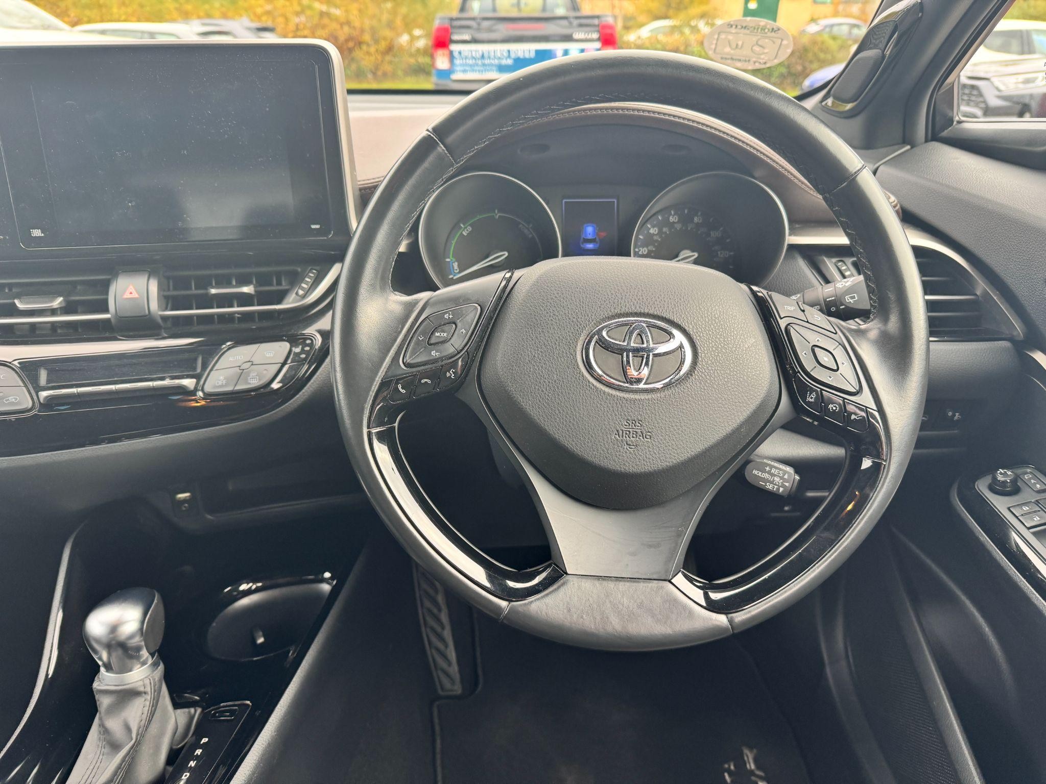 Toyota C-HR Image 19