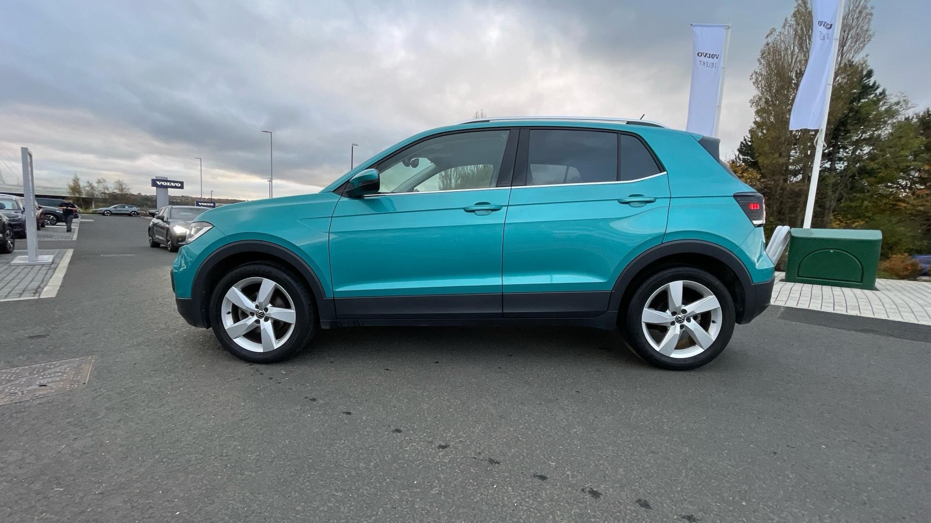 Volkswagen T-Cross Image 8