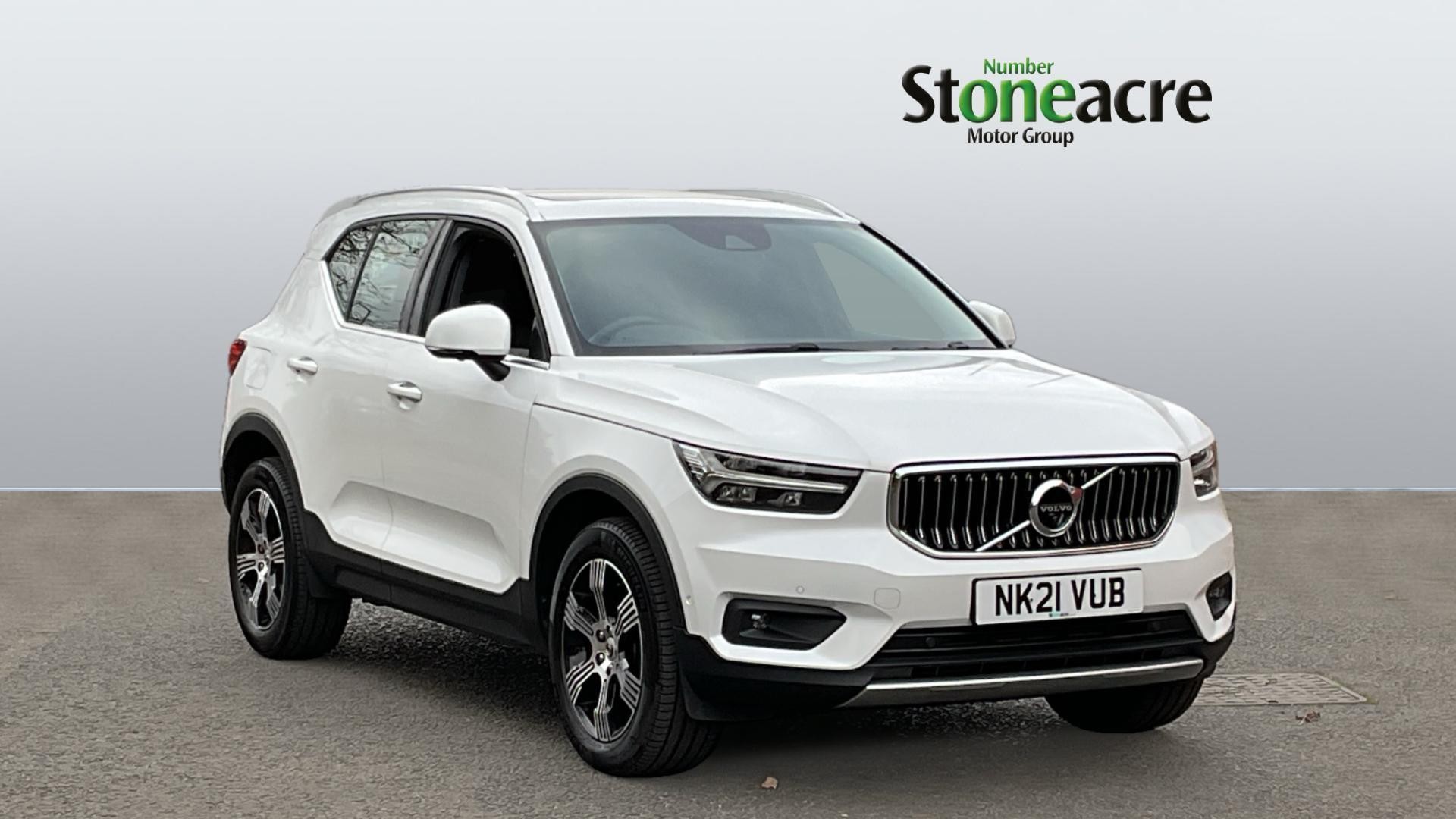 Volvo XC40 Image 1