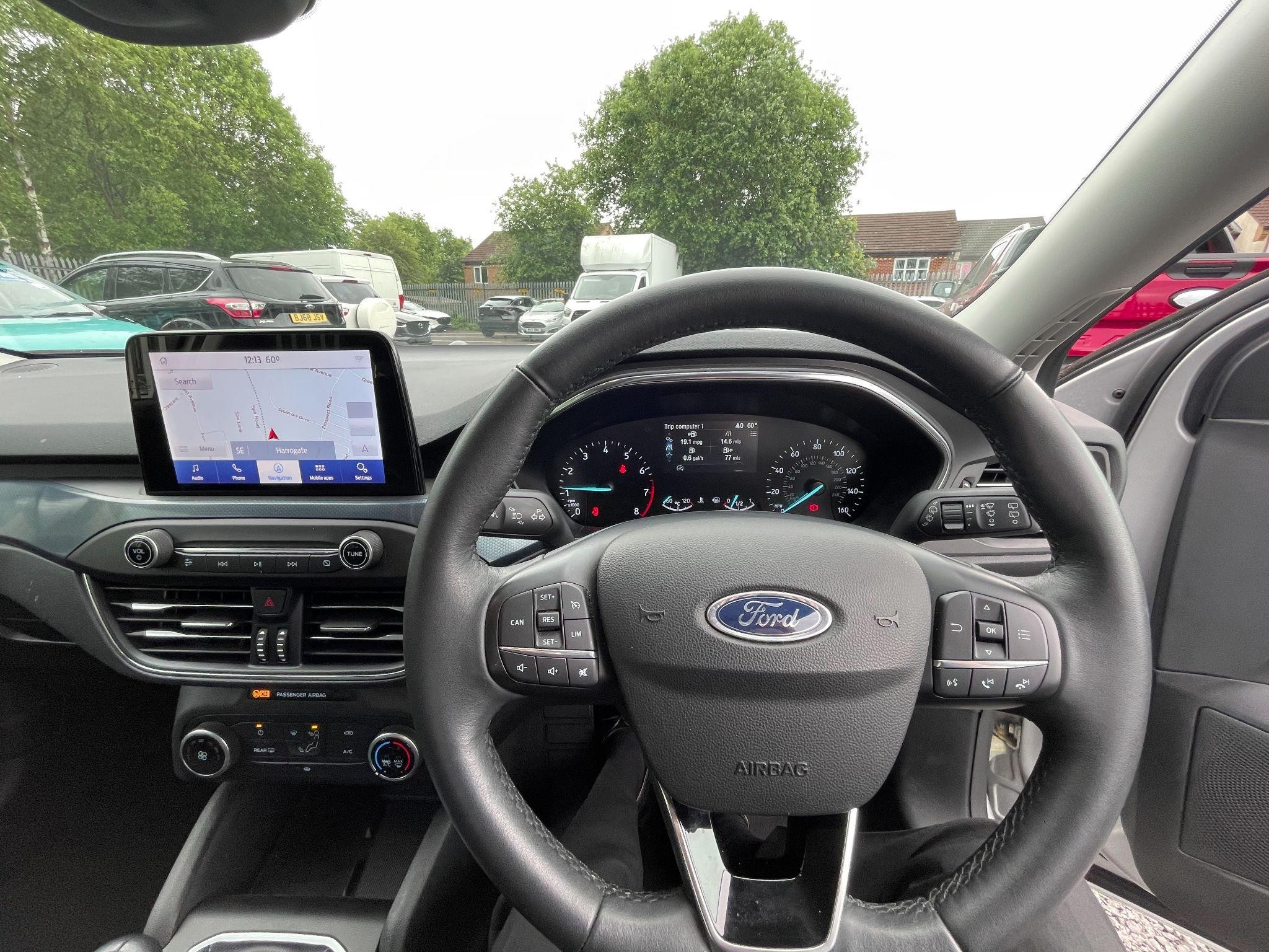 Ford Focus Image 19