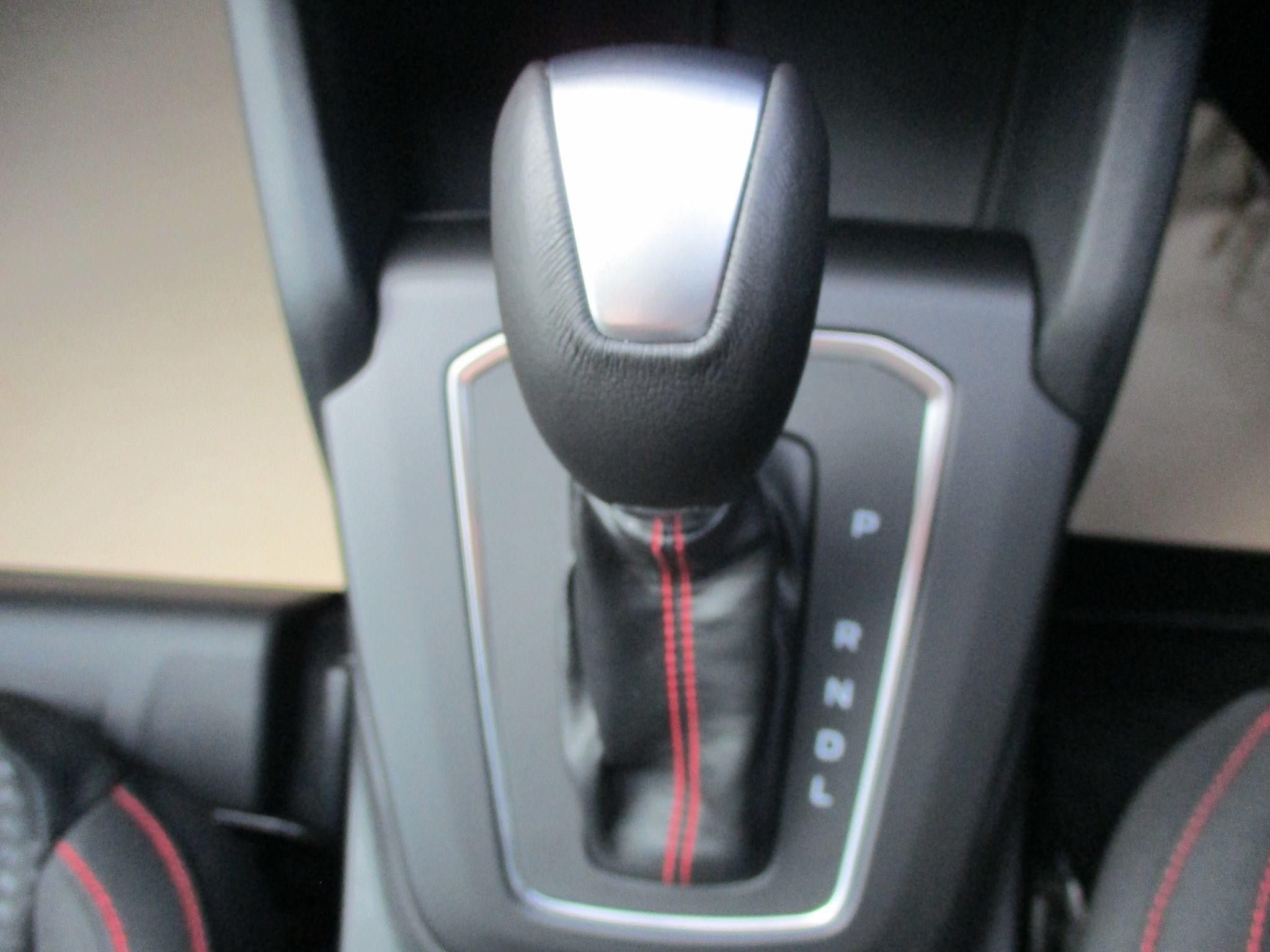 Ford Focus Image 24