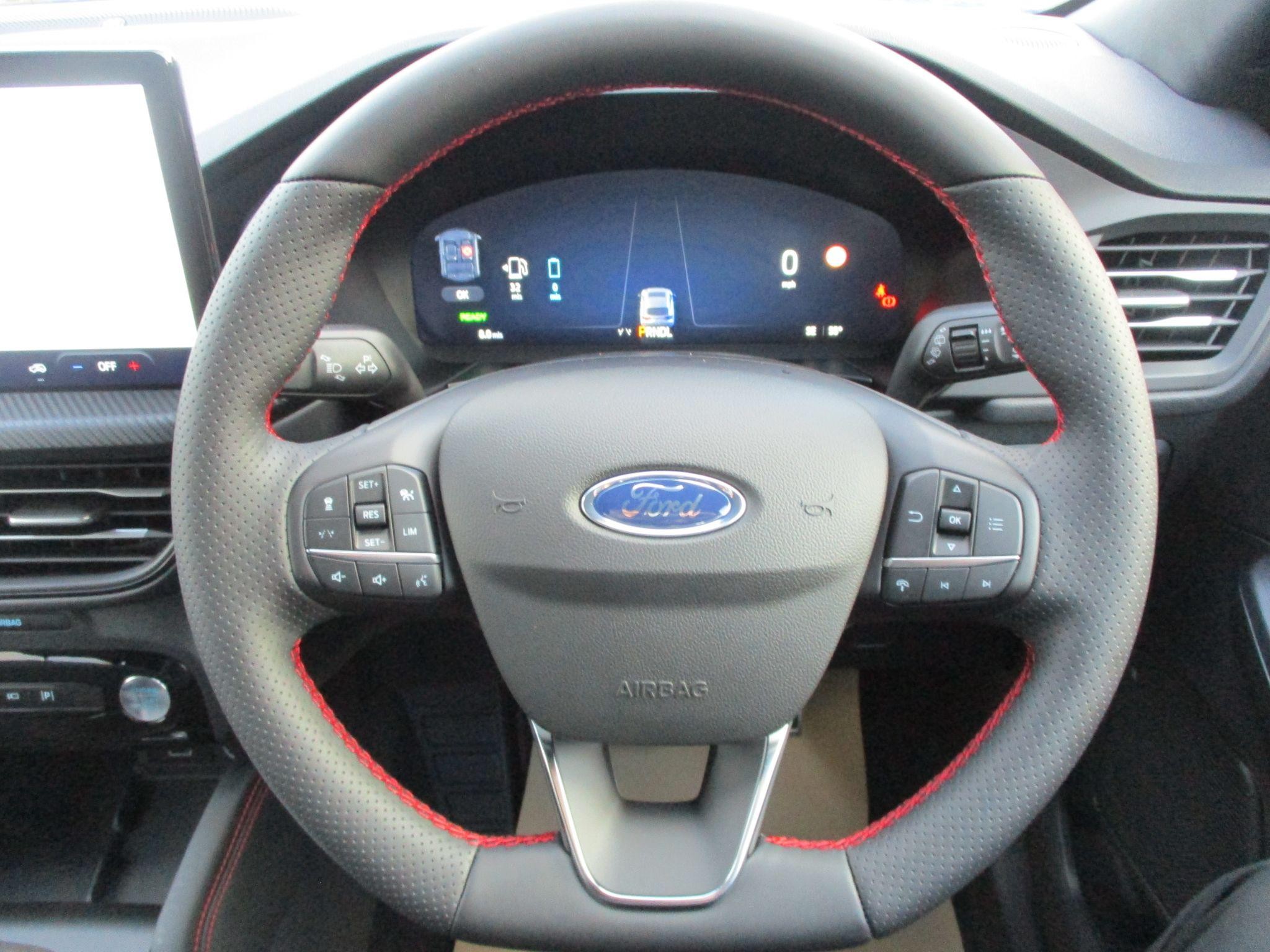 Ford Kuga Image 14