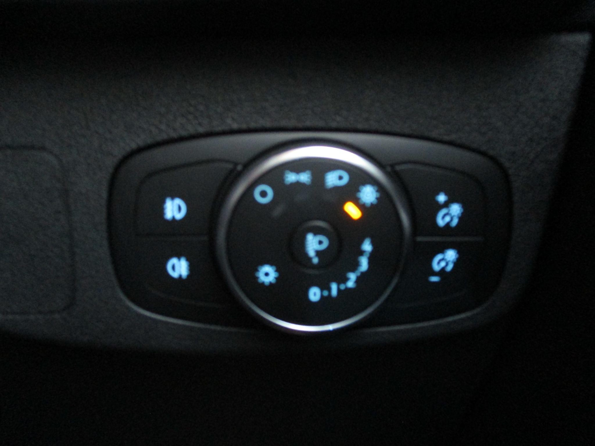 Ford Focus Image 31