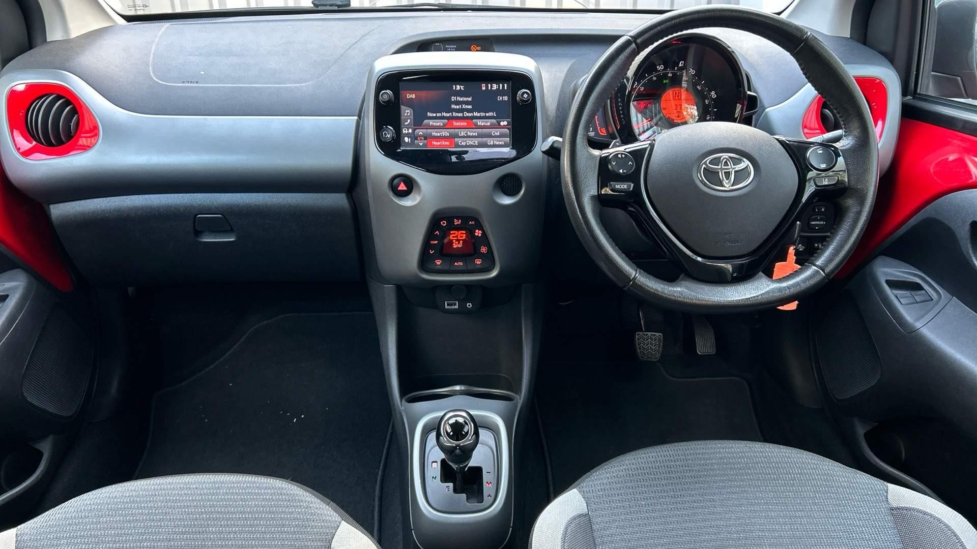 Toyota Aygo Image 11