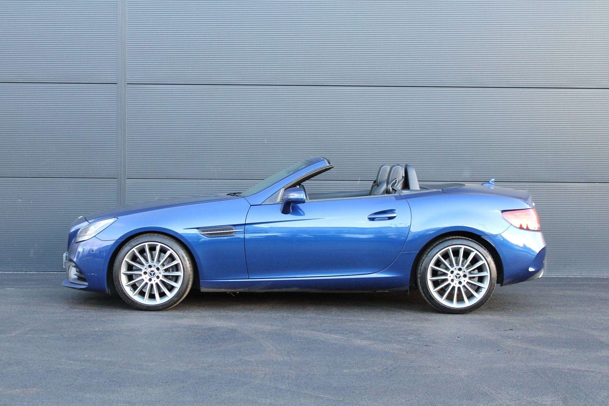 Mercedes-Benz SLC Image 6