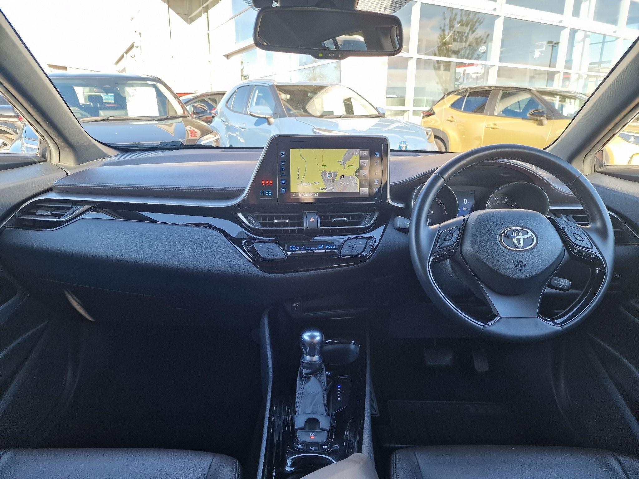 Toyota C-HR Image 7