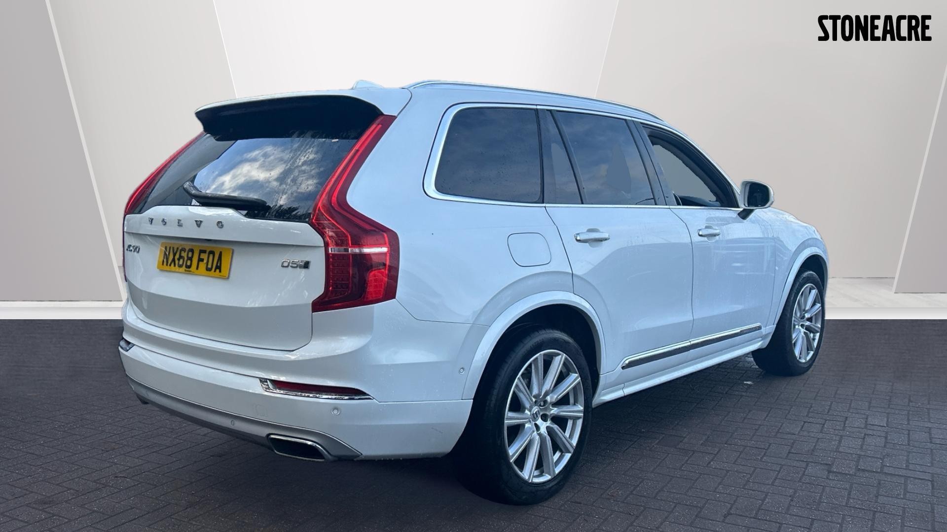 Volvo XC90 Image 7