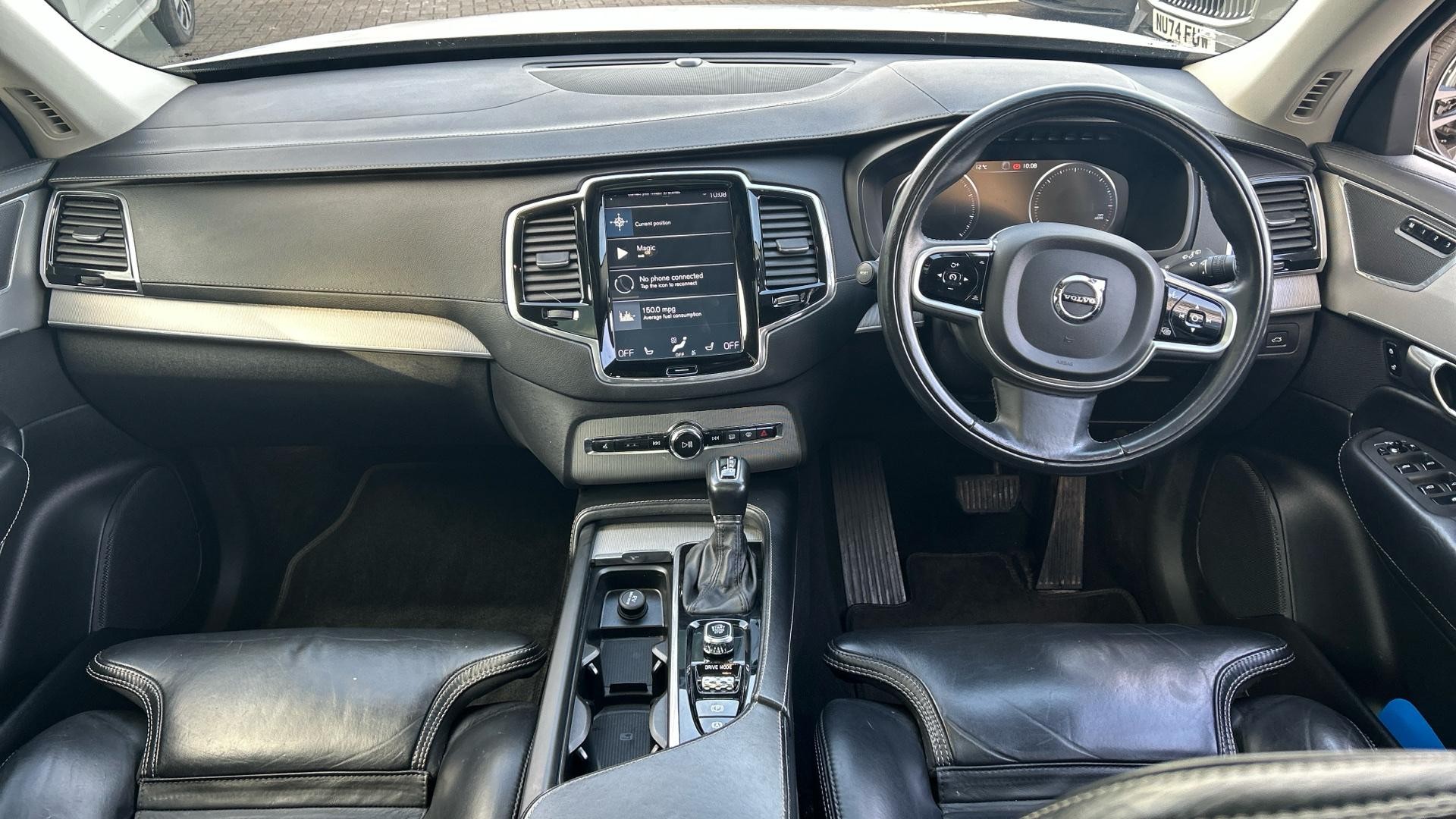 Volvo XC90 Image 20