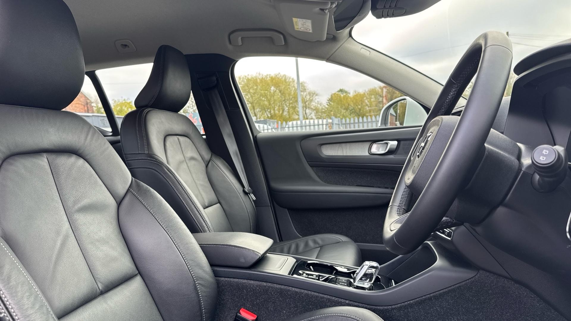 Volvo XC40 Image 9