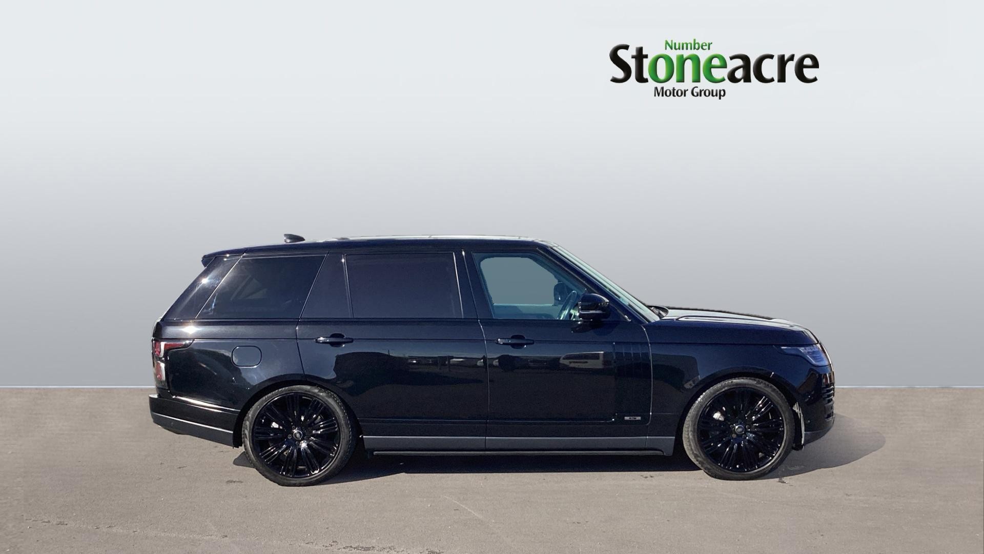 Land Rover Range Rover Image 3