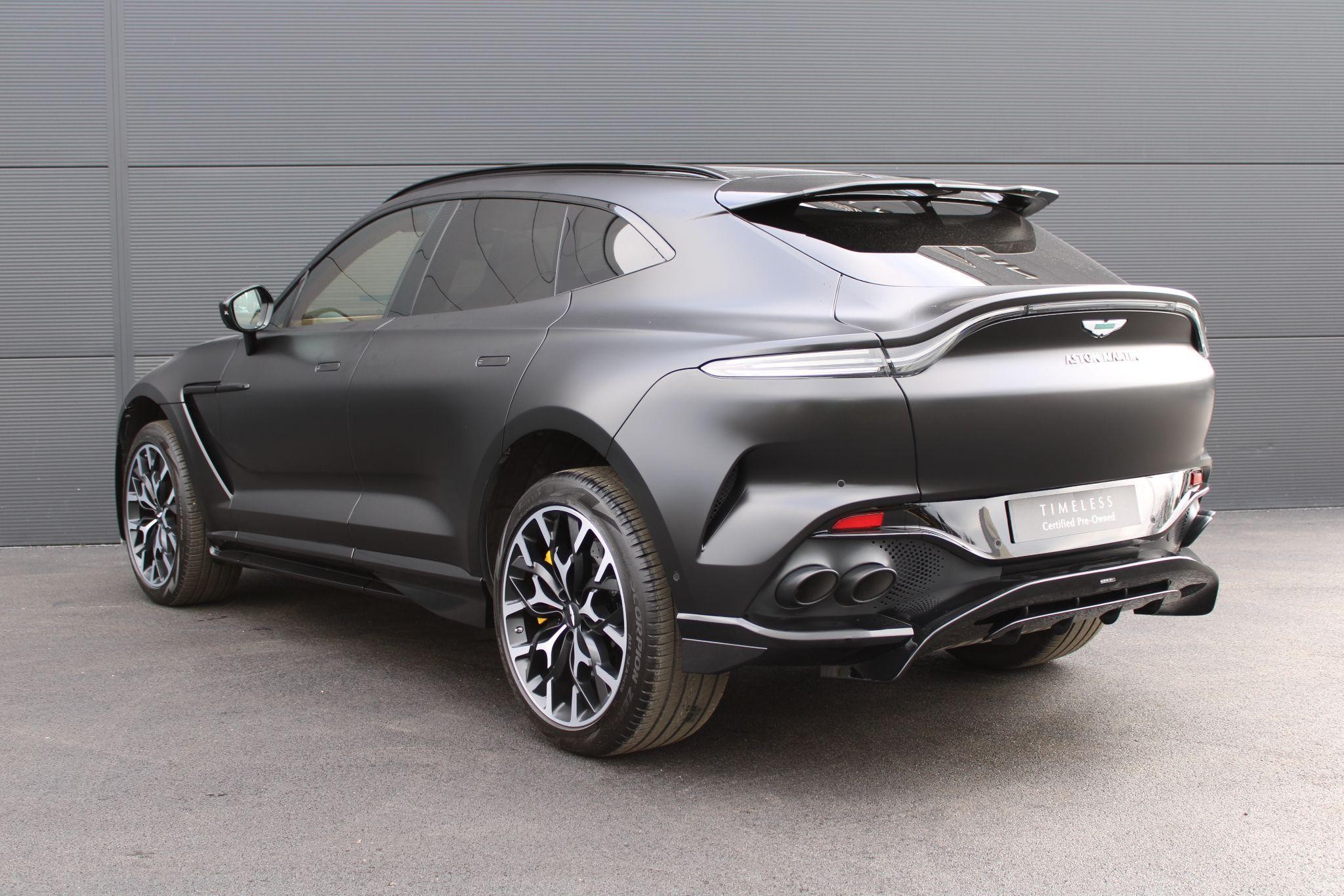 Aston Martin DBX Image 2