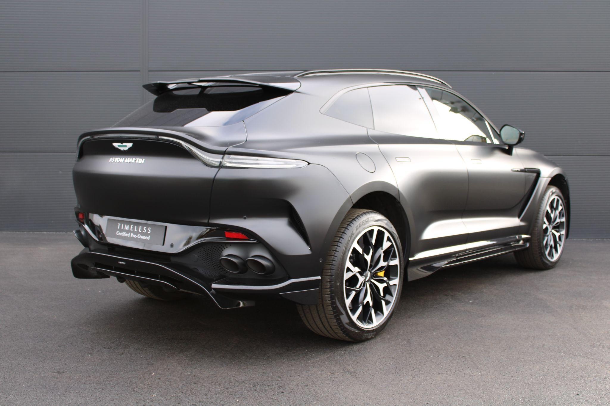 Aston Martin DBX Image 31