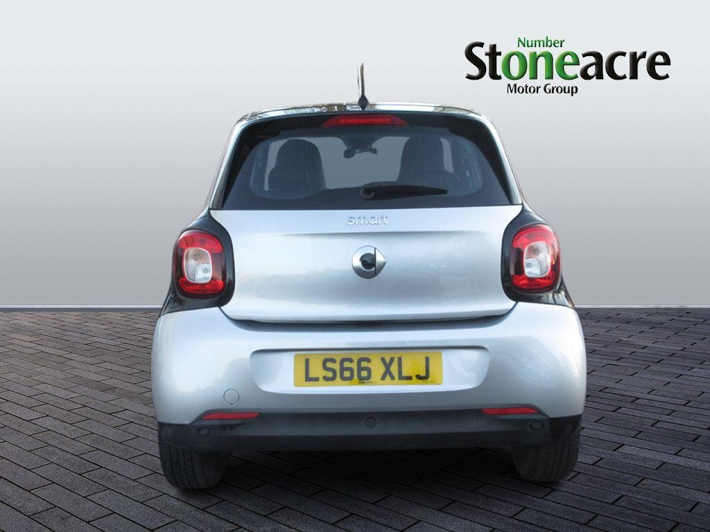 Smart ForFour Image 4