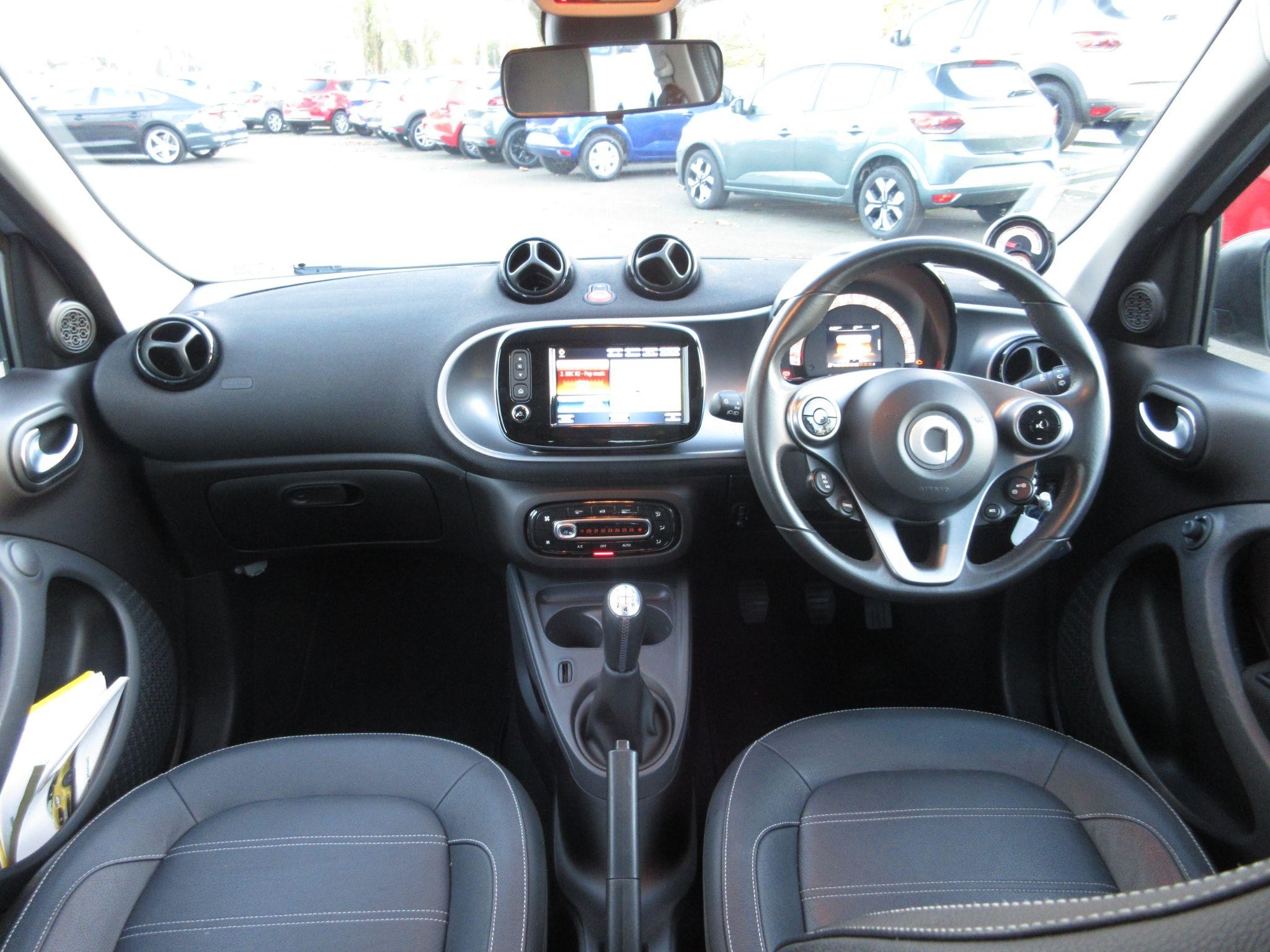 Smart ForFour Image 14