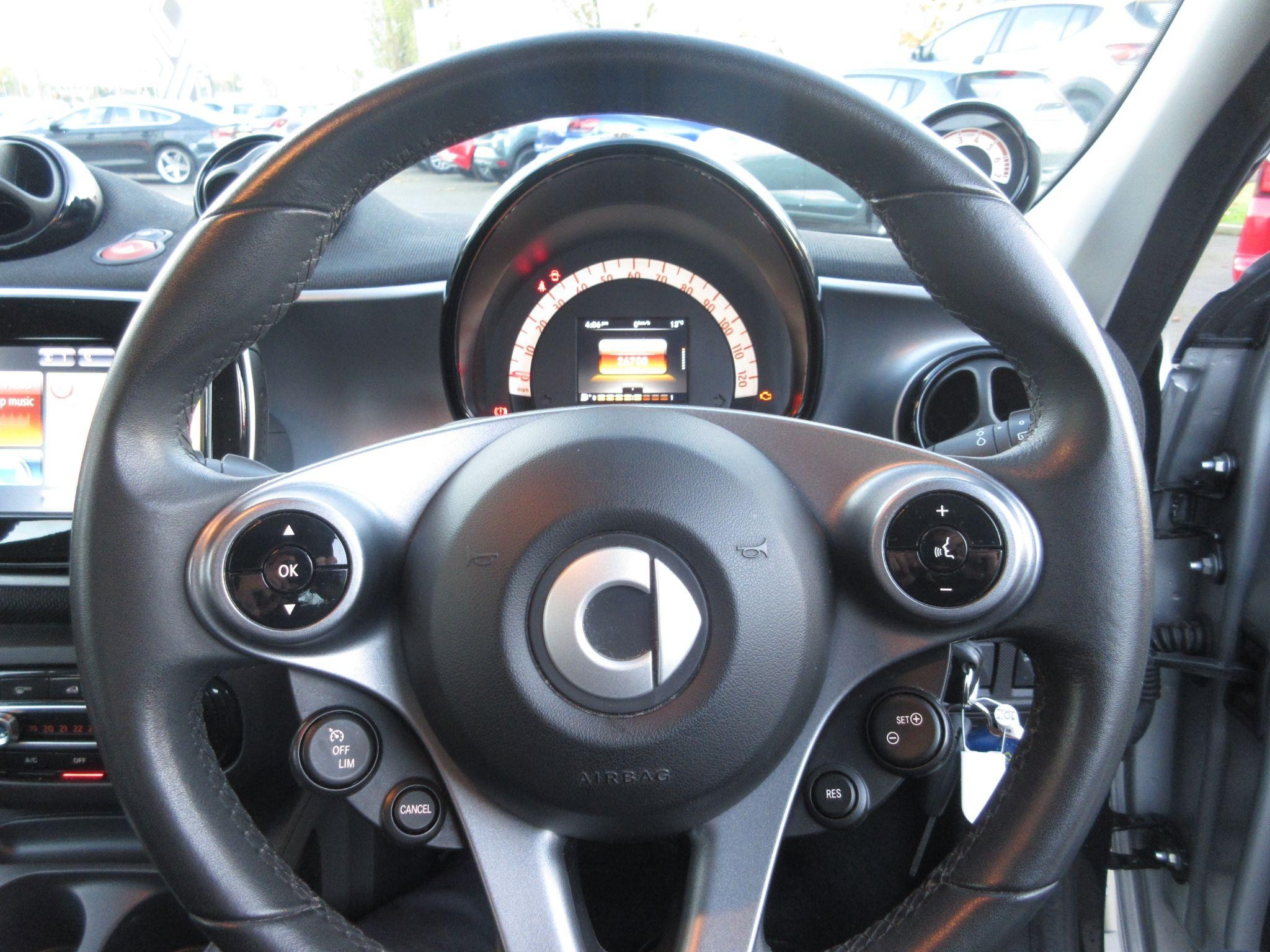 Smart ForFour Image 15