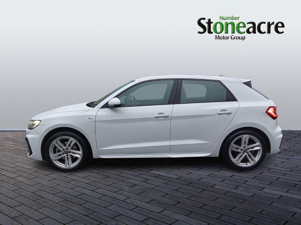 Audi A1 Image 6