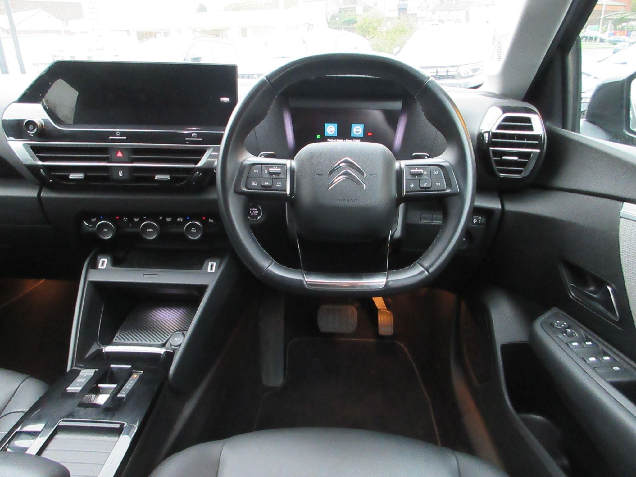 Citroen C4 Image 12