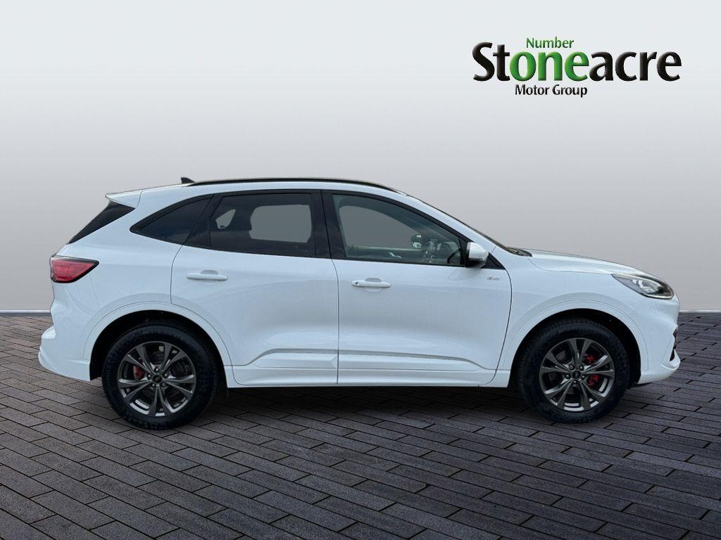 Ford Kuga Image 2