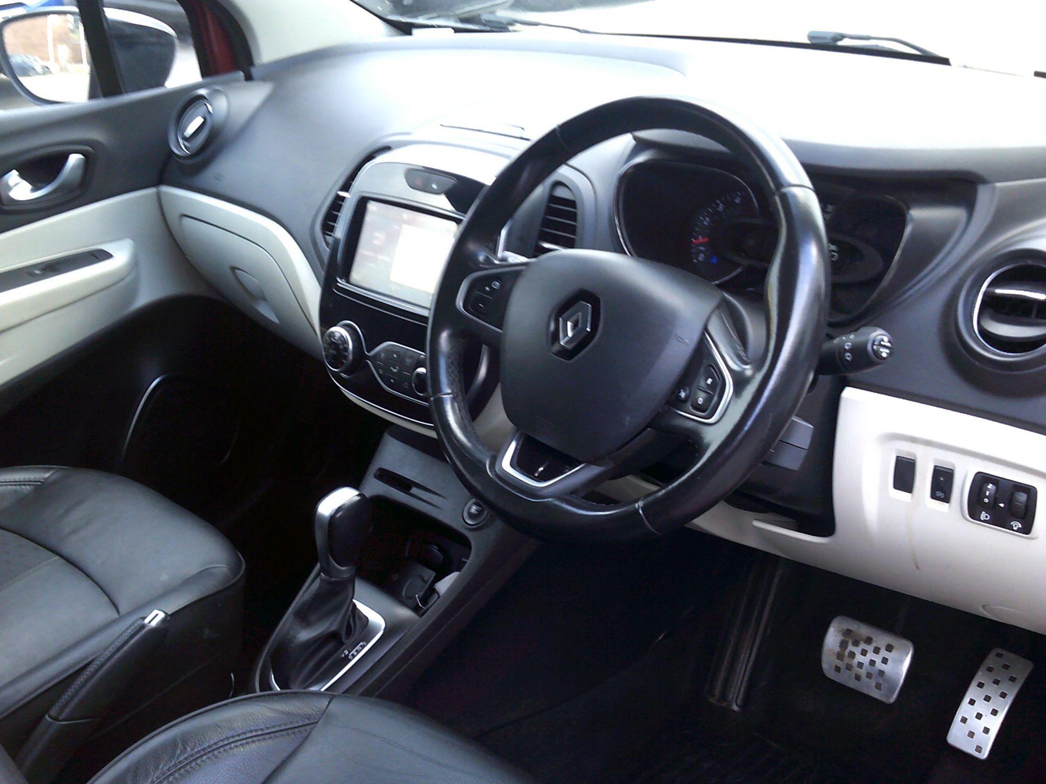 Renault Captur Image 11