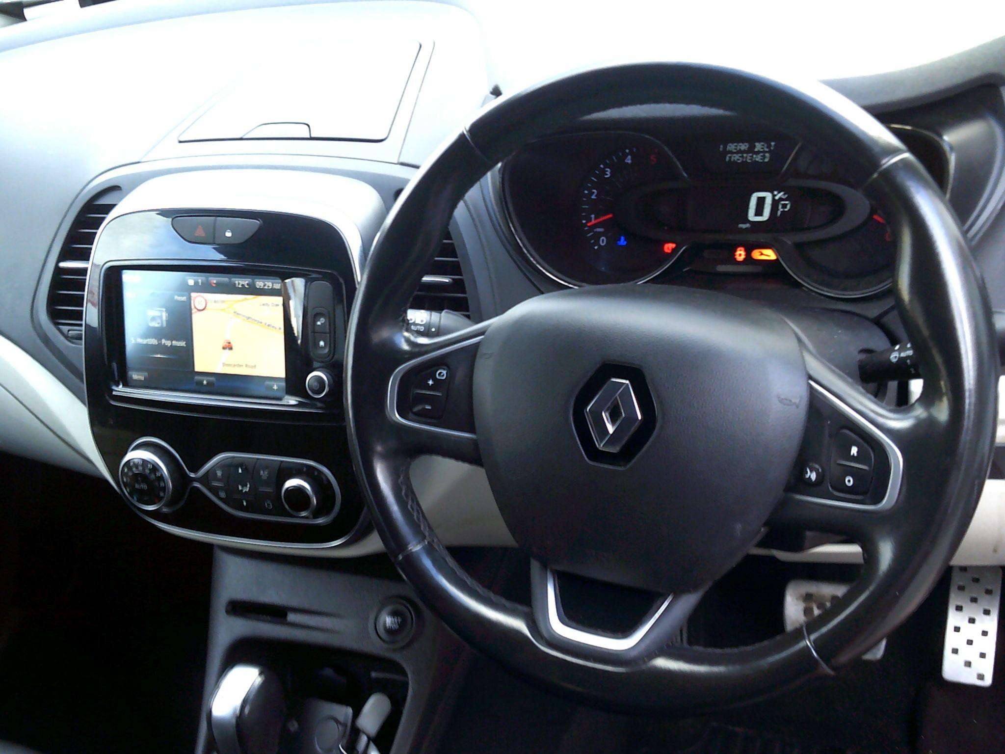 Renault Captur Image 14