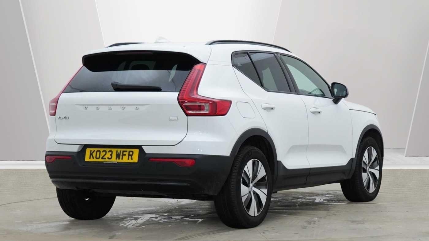 Volvo XC40 Image 3