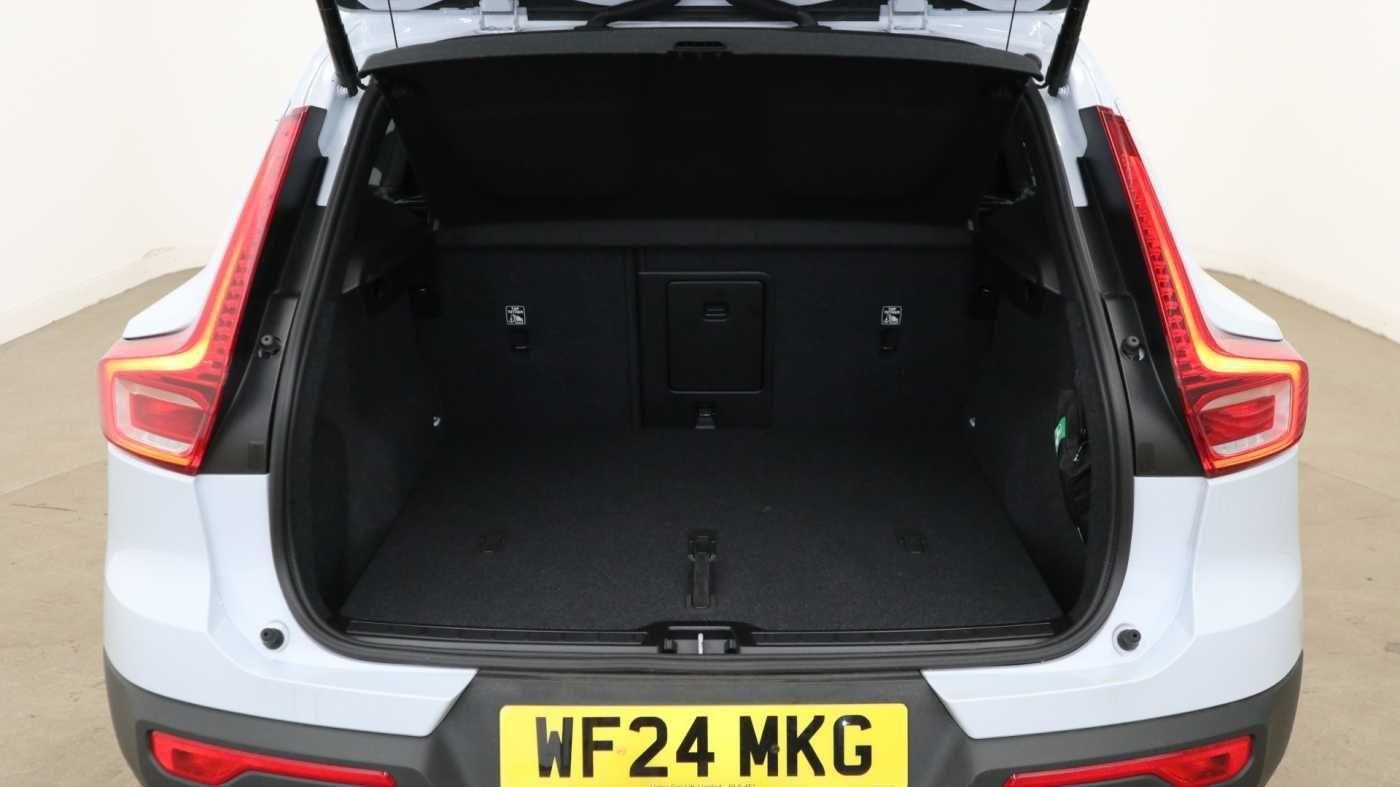 Volvo XC40 Image 14