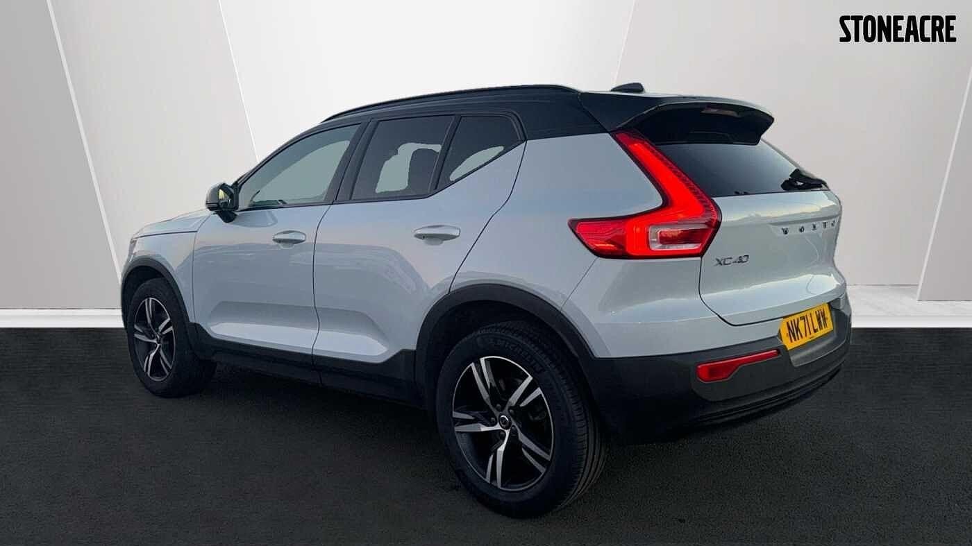 Volvo XC40 Image 2