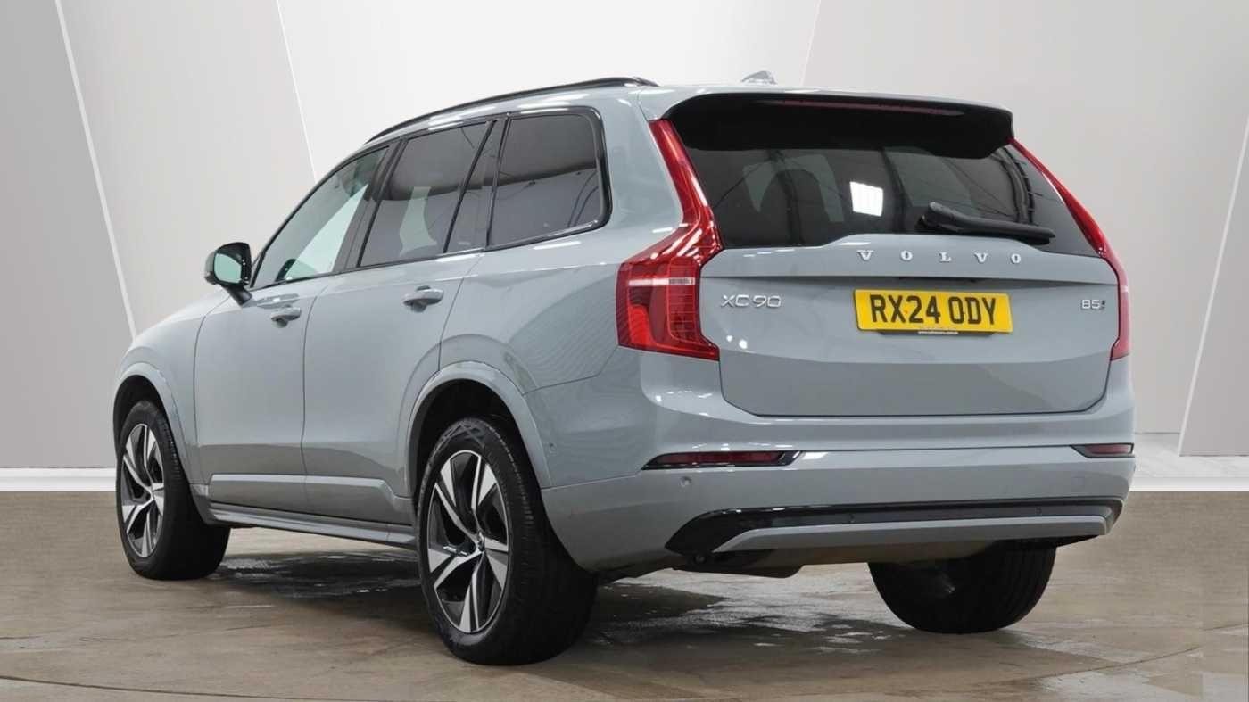 Volvo XC90 Image 3