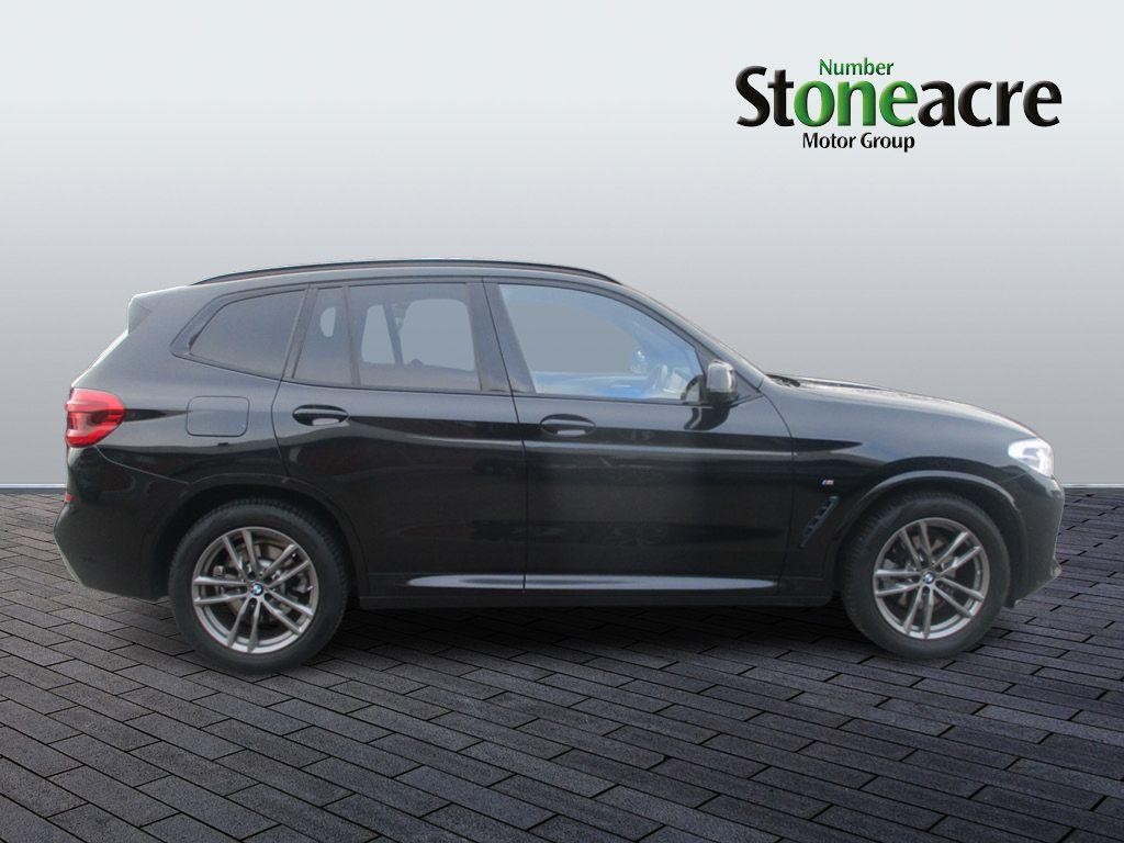 BMW X3 Image 2