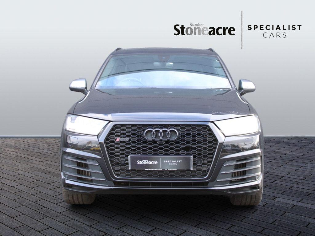 Audi SQ7 Image 8