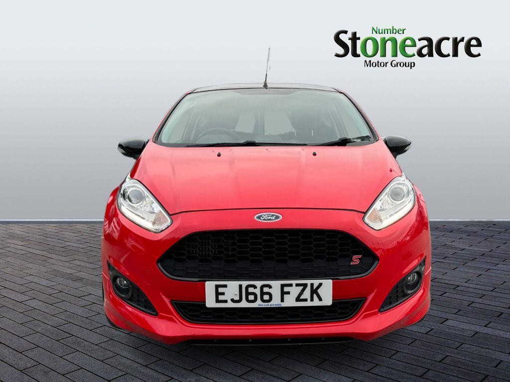 Ford Fiesta Image 8