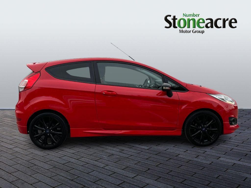 Ford Fiesta Image 2