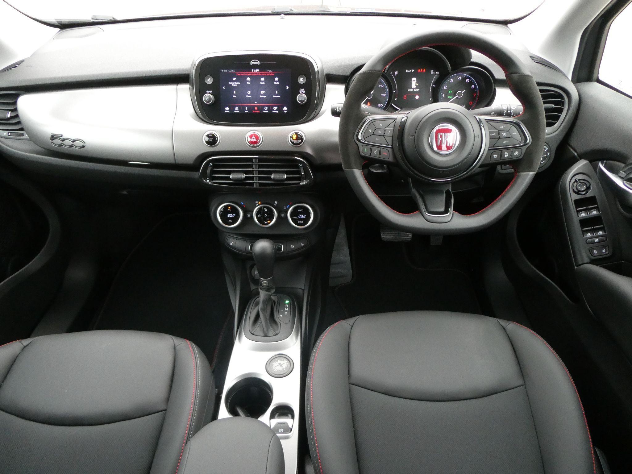 Fiat 500X Dolcevita Image 12