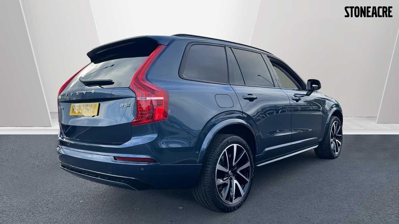 Volvo XC90 Image 8