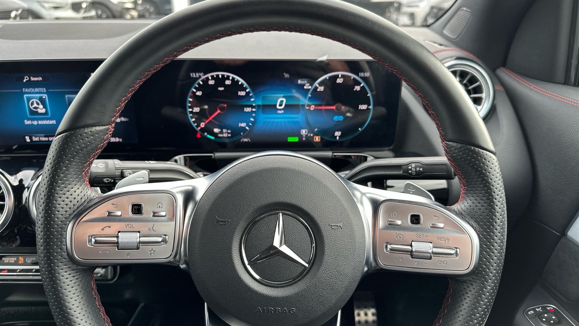 Mercedes-Benz EQA Image 40